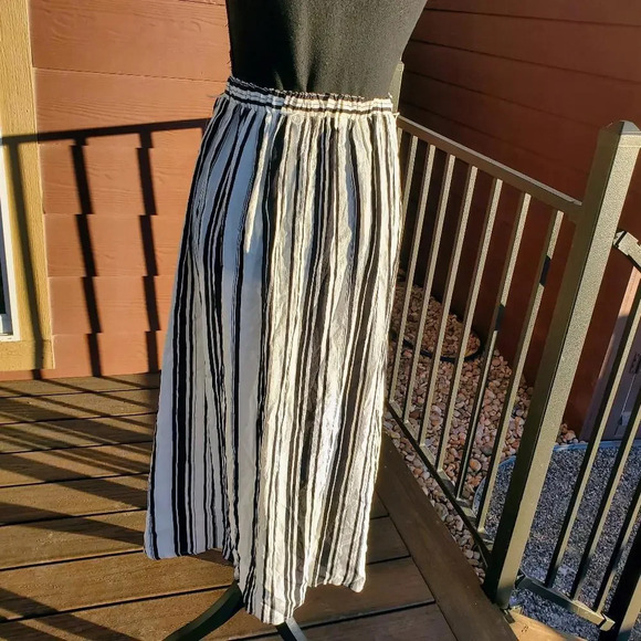 NWT Time and Tru Women's Faux Wrap Black and White Maxi Skirt Size Small - Picture 11 of 12